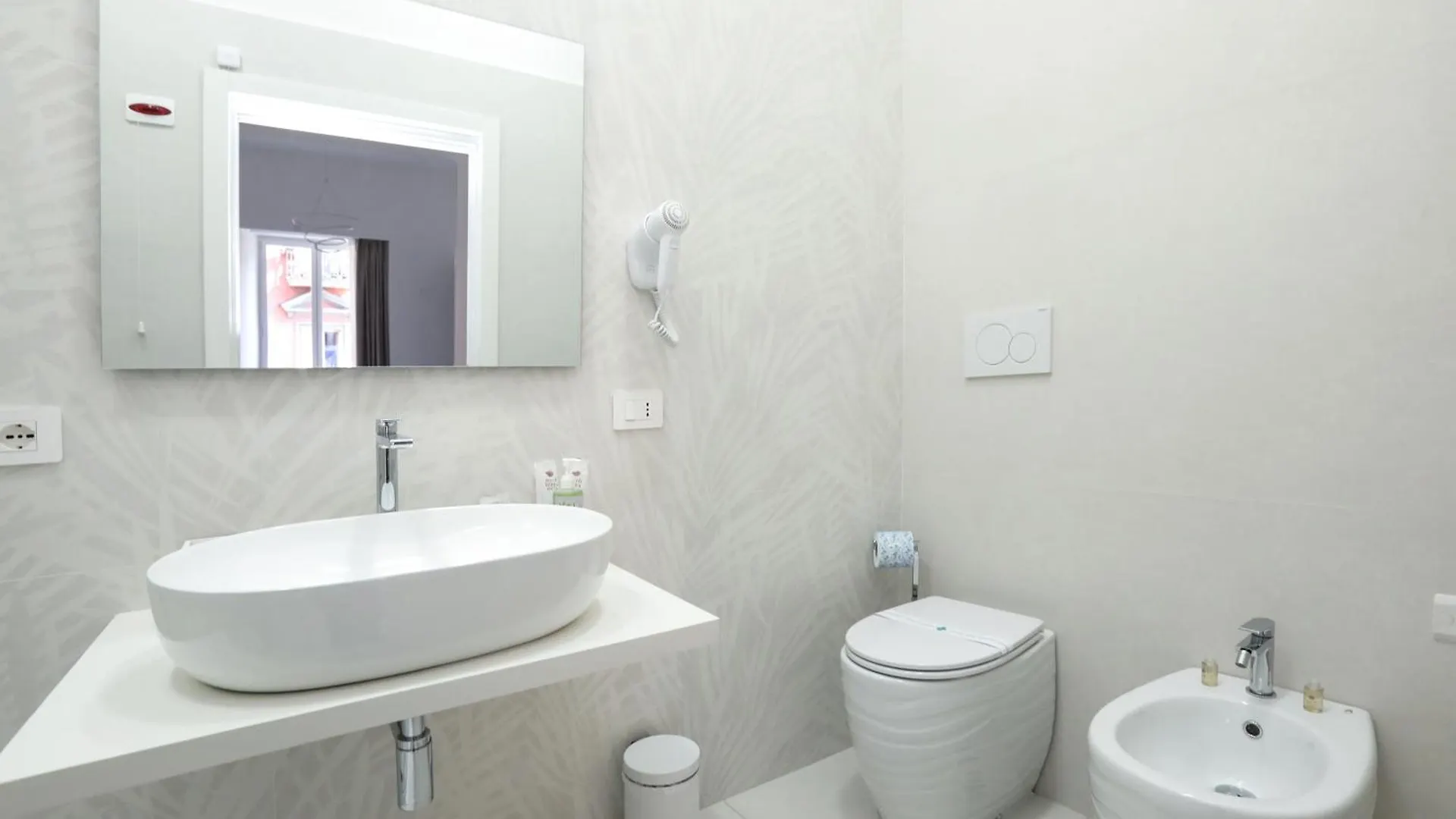 Vivimihome - Charminaples 0*, Naples